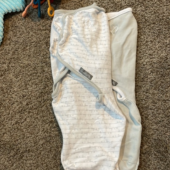 Two sm/md swaddle me sleep sacks - Picture 3 of 3